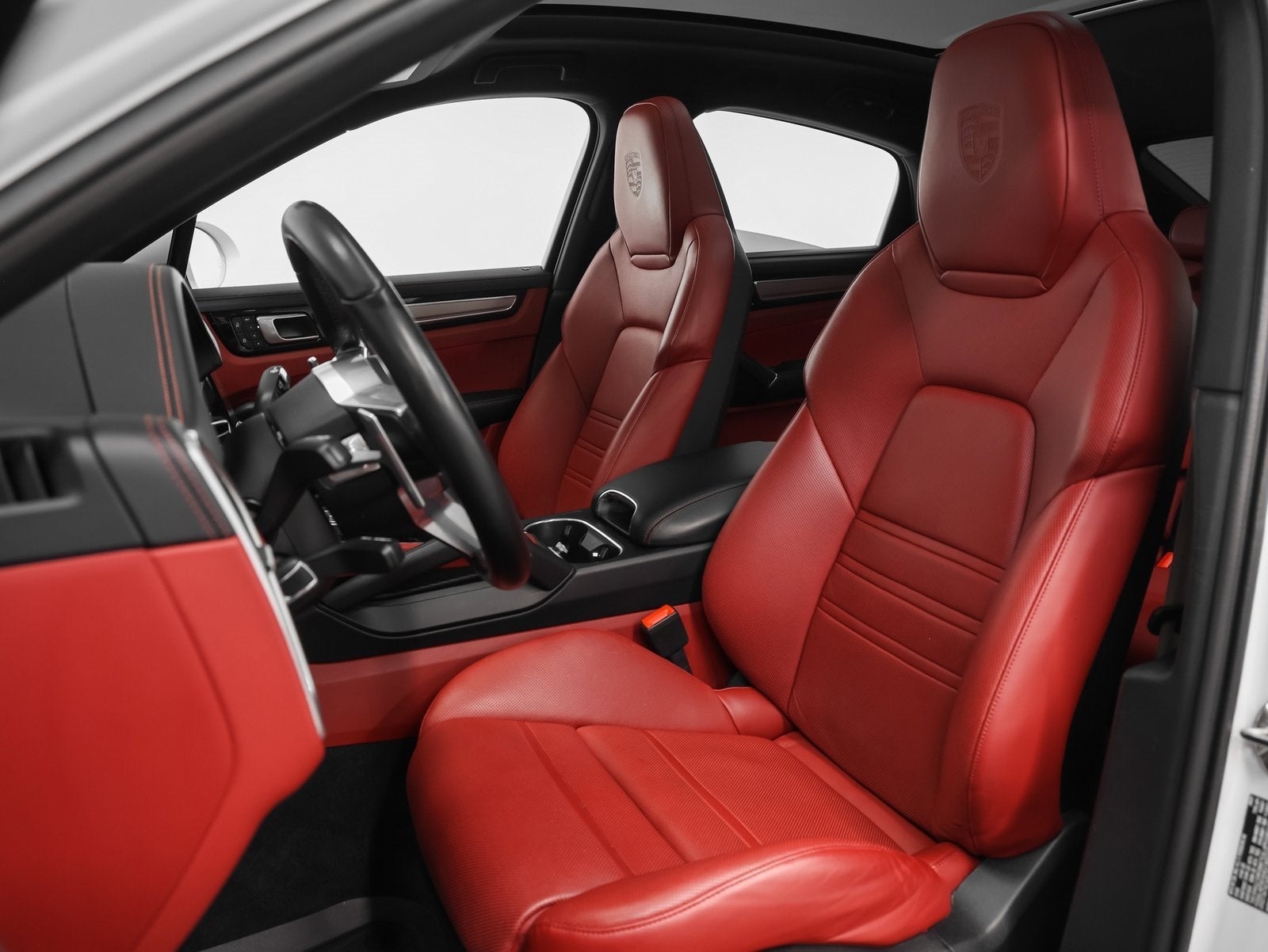 2022 Porsche Cayenne Platinum Edition