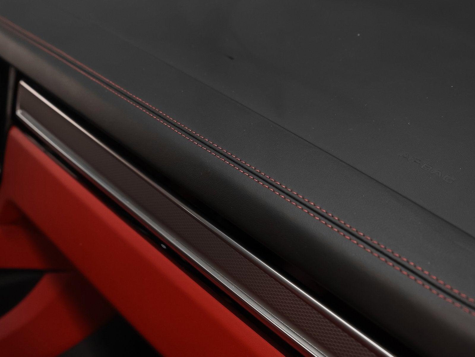 2022 Porsche Cayenne Base