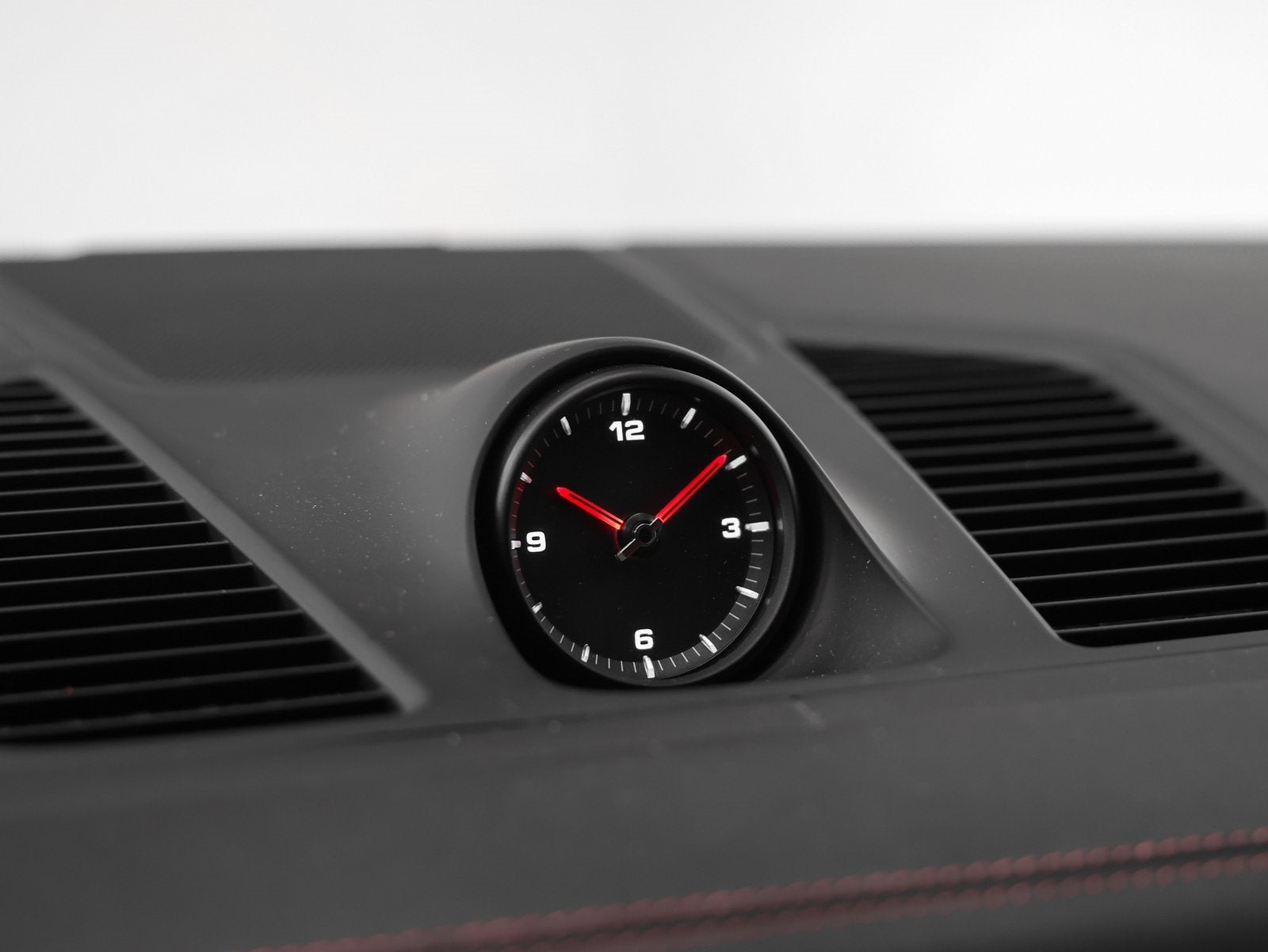 2022 Porsche Cayenne Base