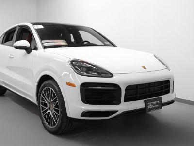 2022 Porsche Cayenne Base