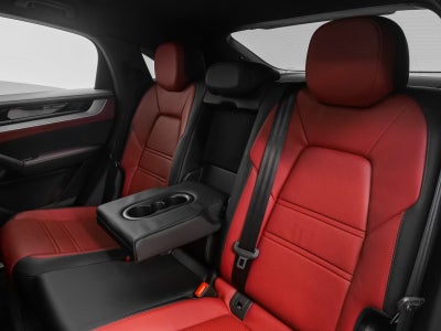 2025 Porsche Cayenne Base