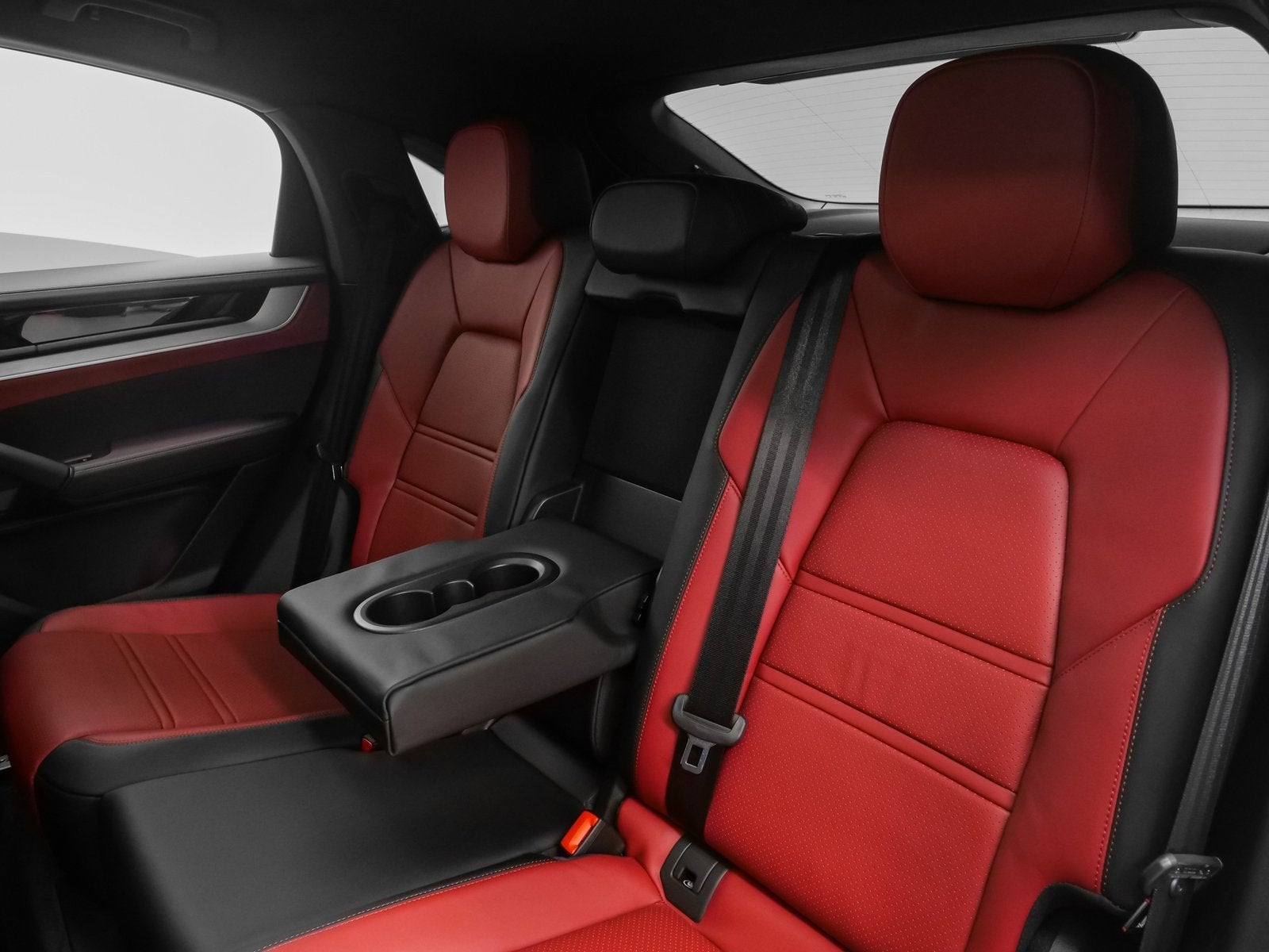 2025 Porsche Cayenne Base