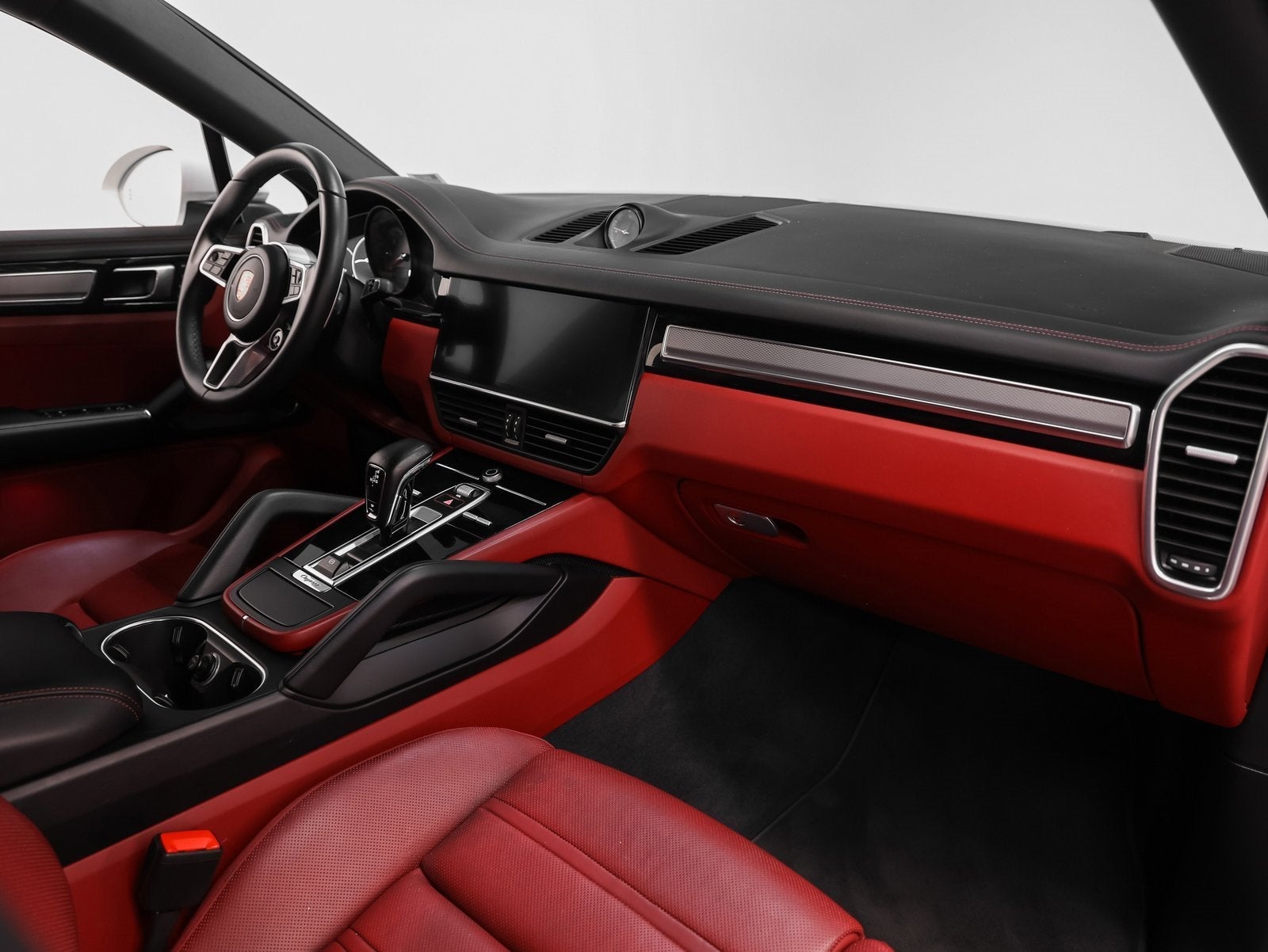 2022 Porsche Cayenne Platinum Edition