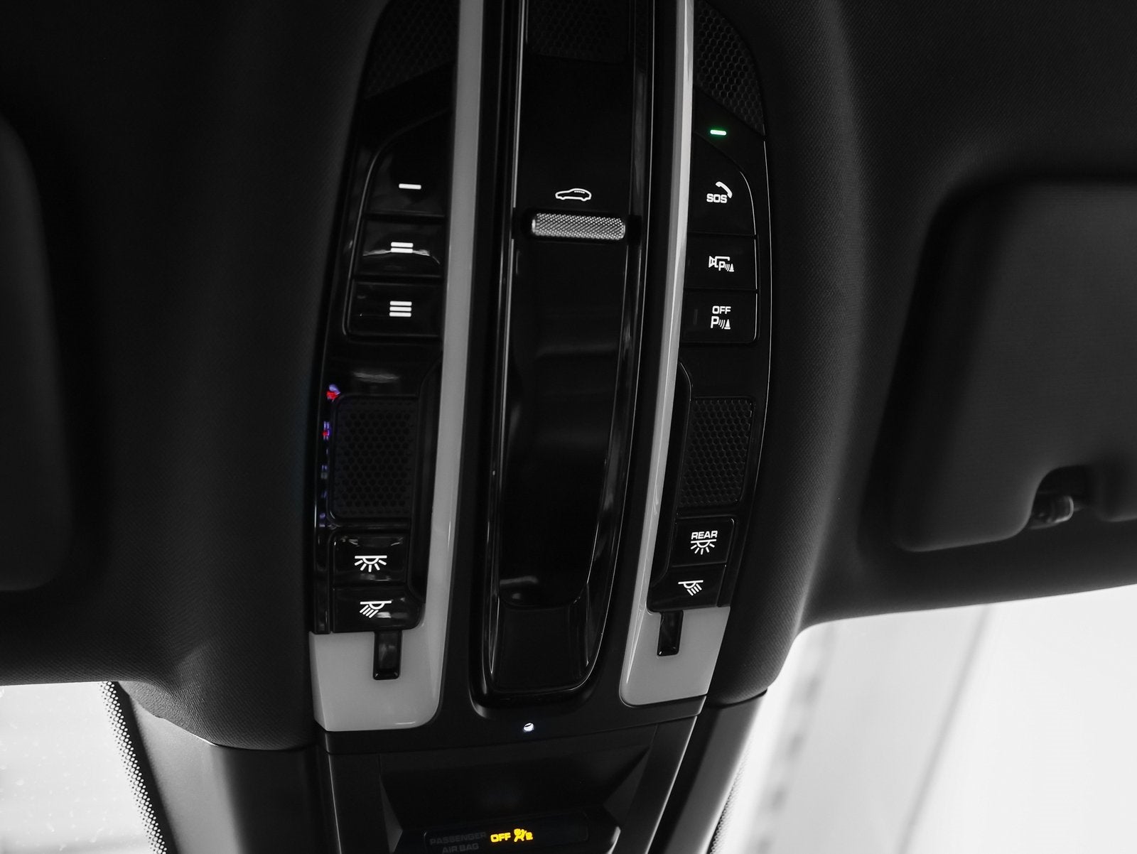 2022 Porsche Cayenne Platinum Edition