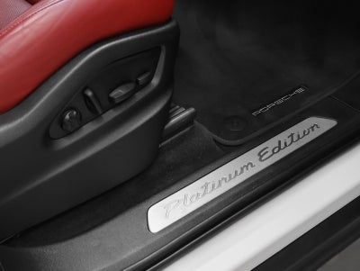 2022 Porsche Cayenne Platinum Edition