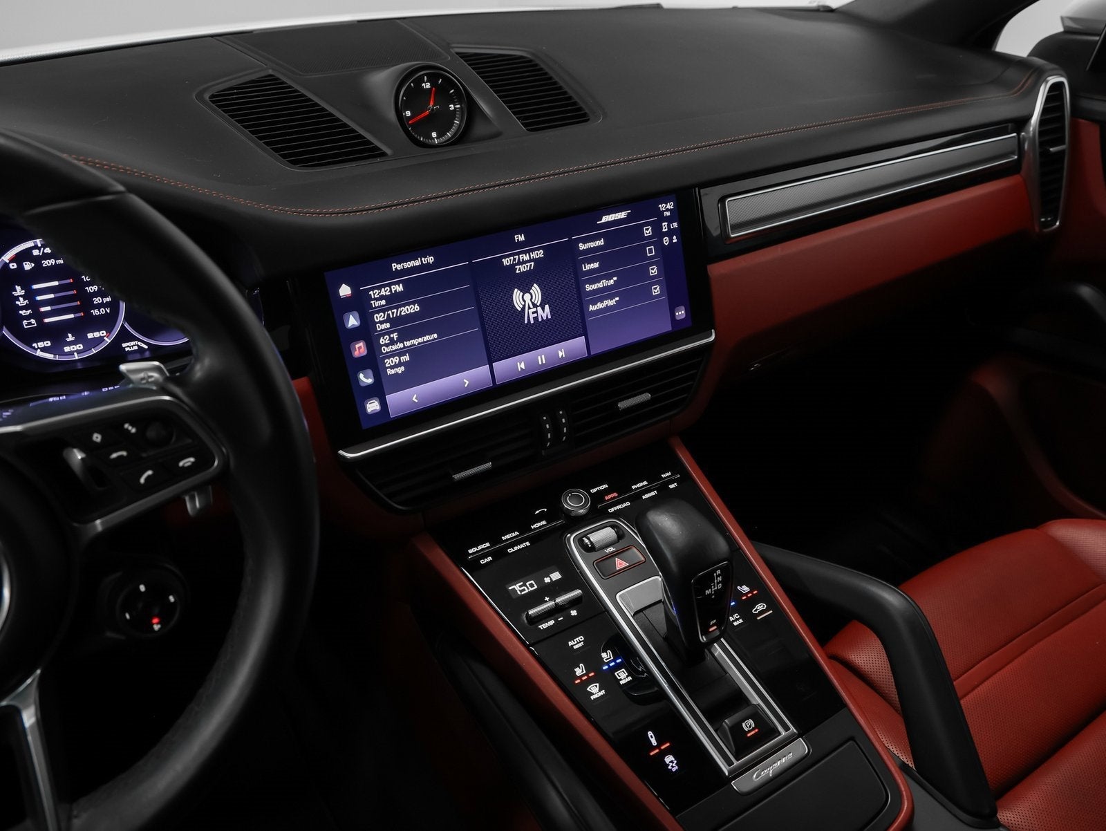 2022 Porsche Cayenne Platinum Edition