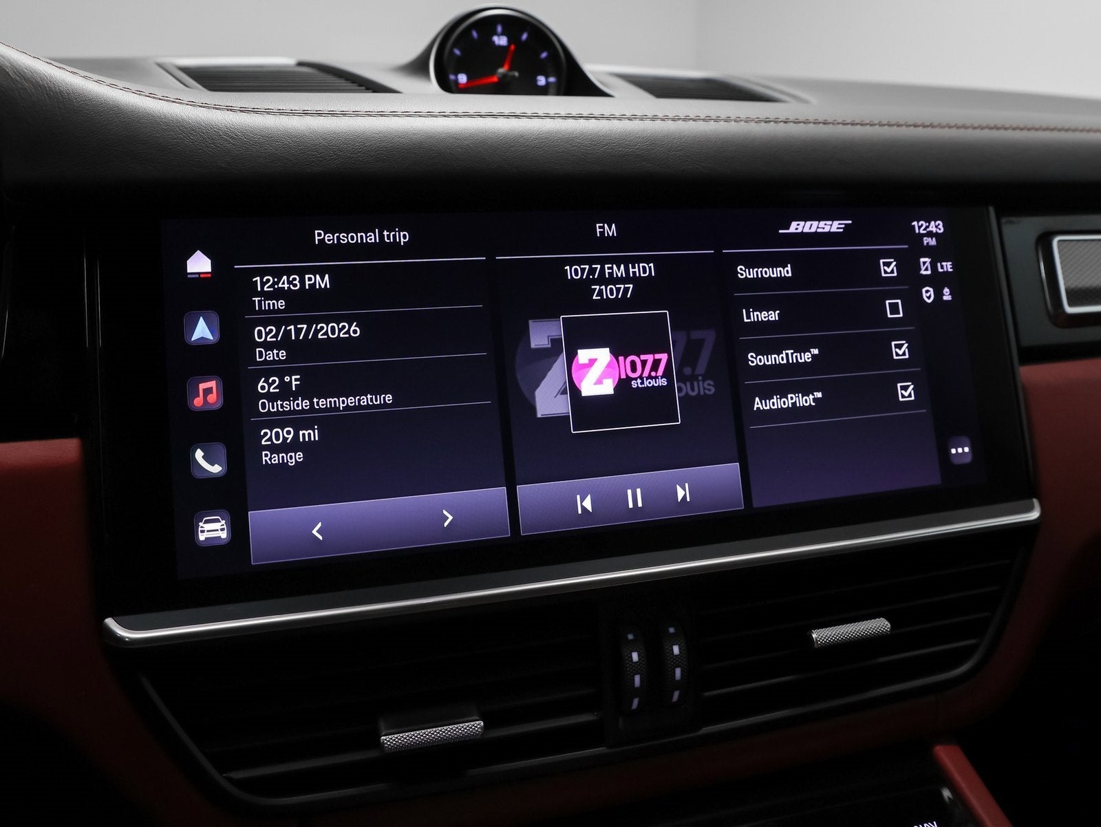 2022 Porsche Cayenne Platinum Edition