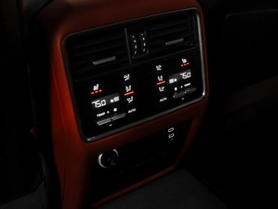 2022 Porsche Cayenne Platinum Edition