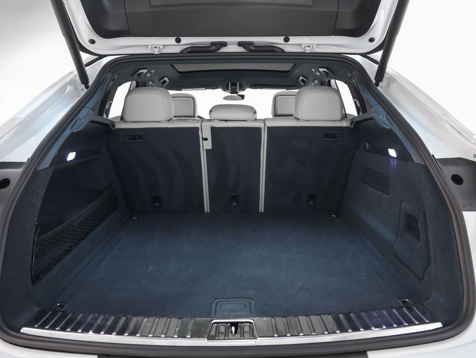 2023 Porsche Cayenne Base