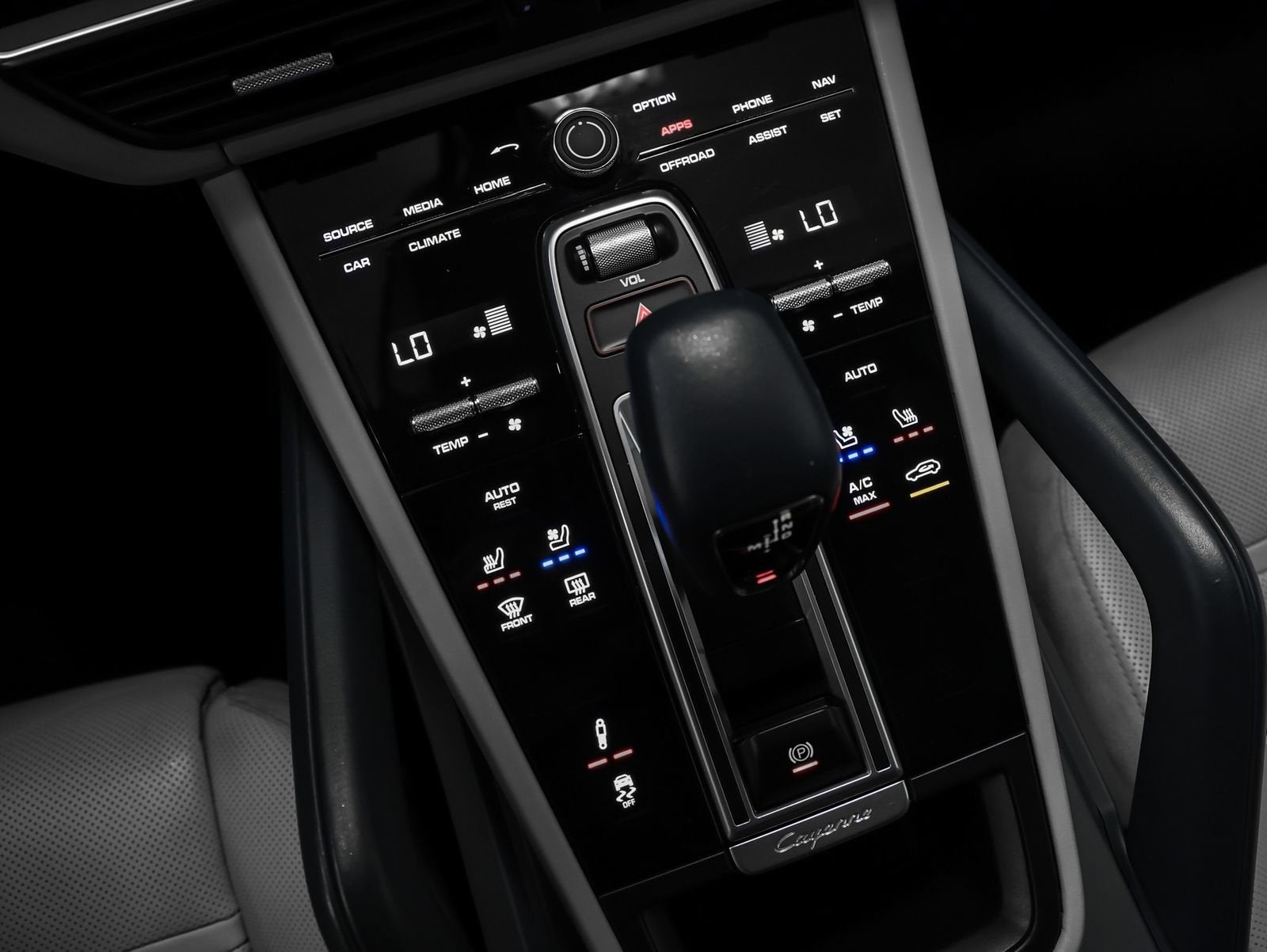 2023 Porsche Cayenne Base