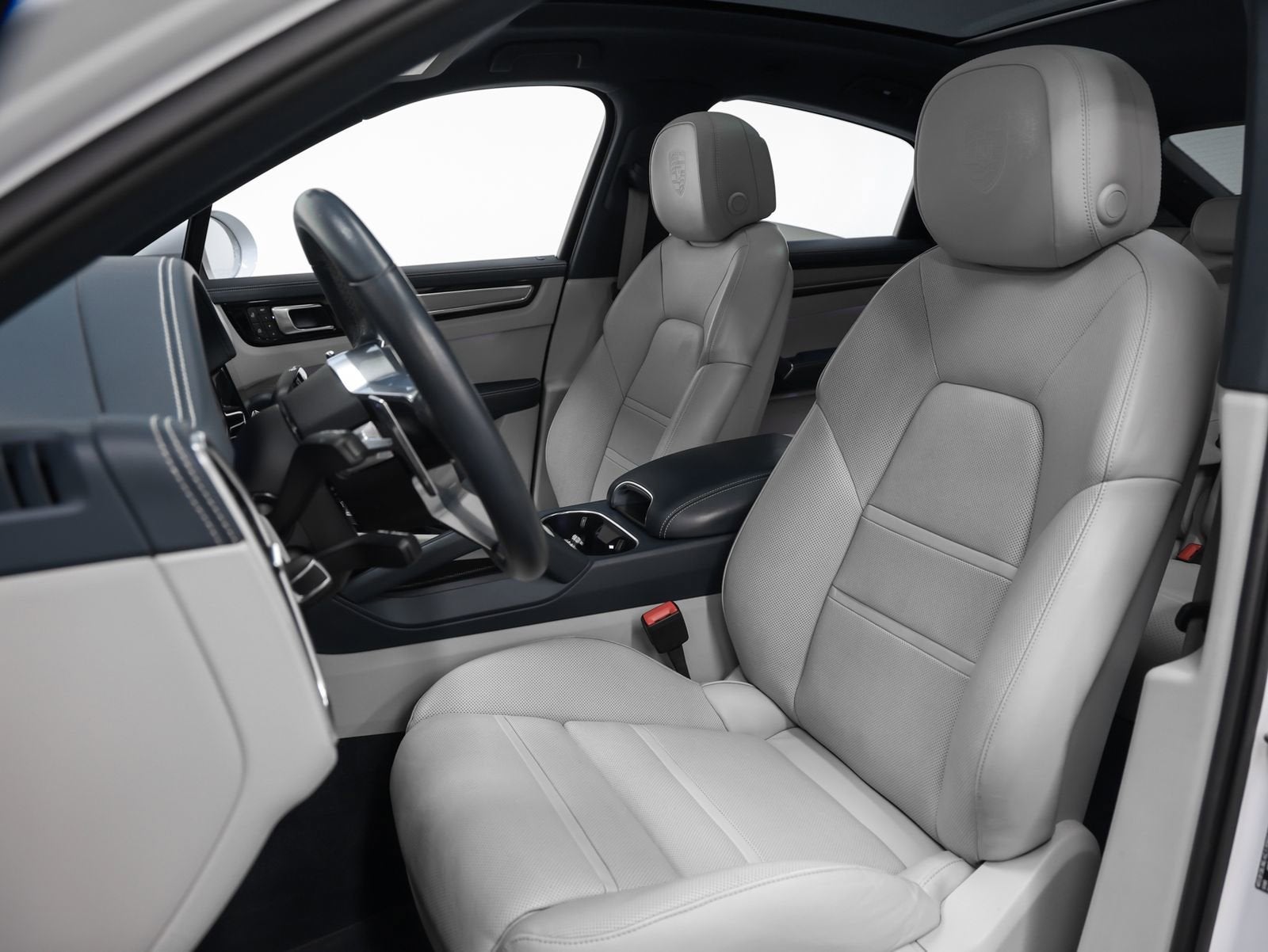 2023 Porsche Cayenne Base