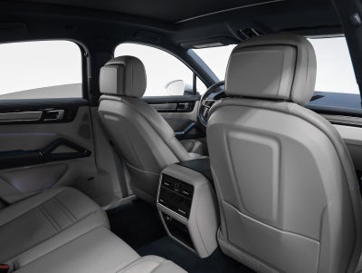 2023 Porsche Cayenne Base