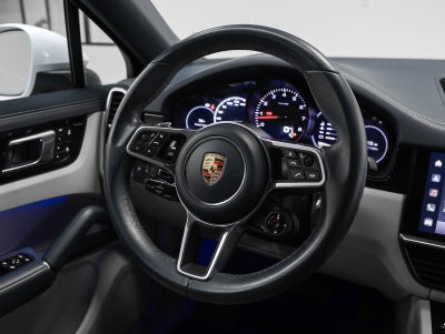 2023 Porsche Cayenne Base
