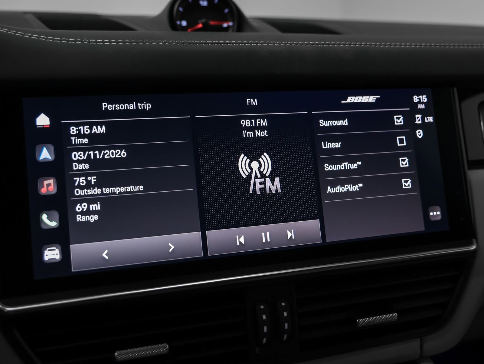 2023 Porsche Cayenne Base