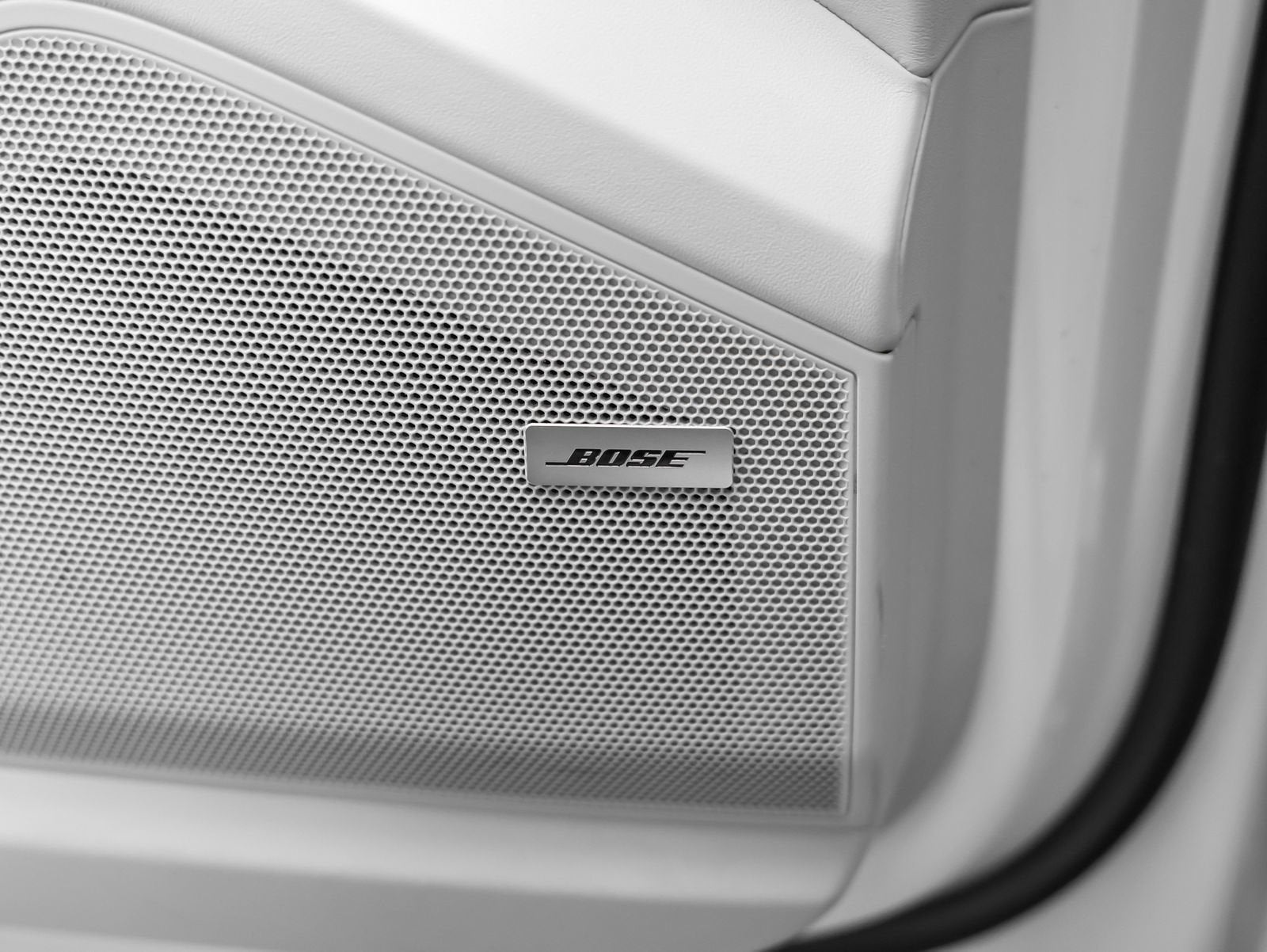 2023 Porsche Cayenne Base