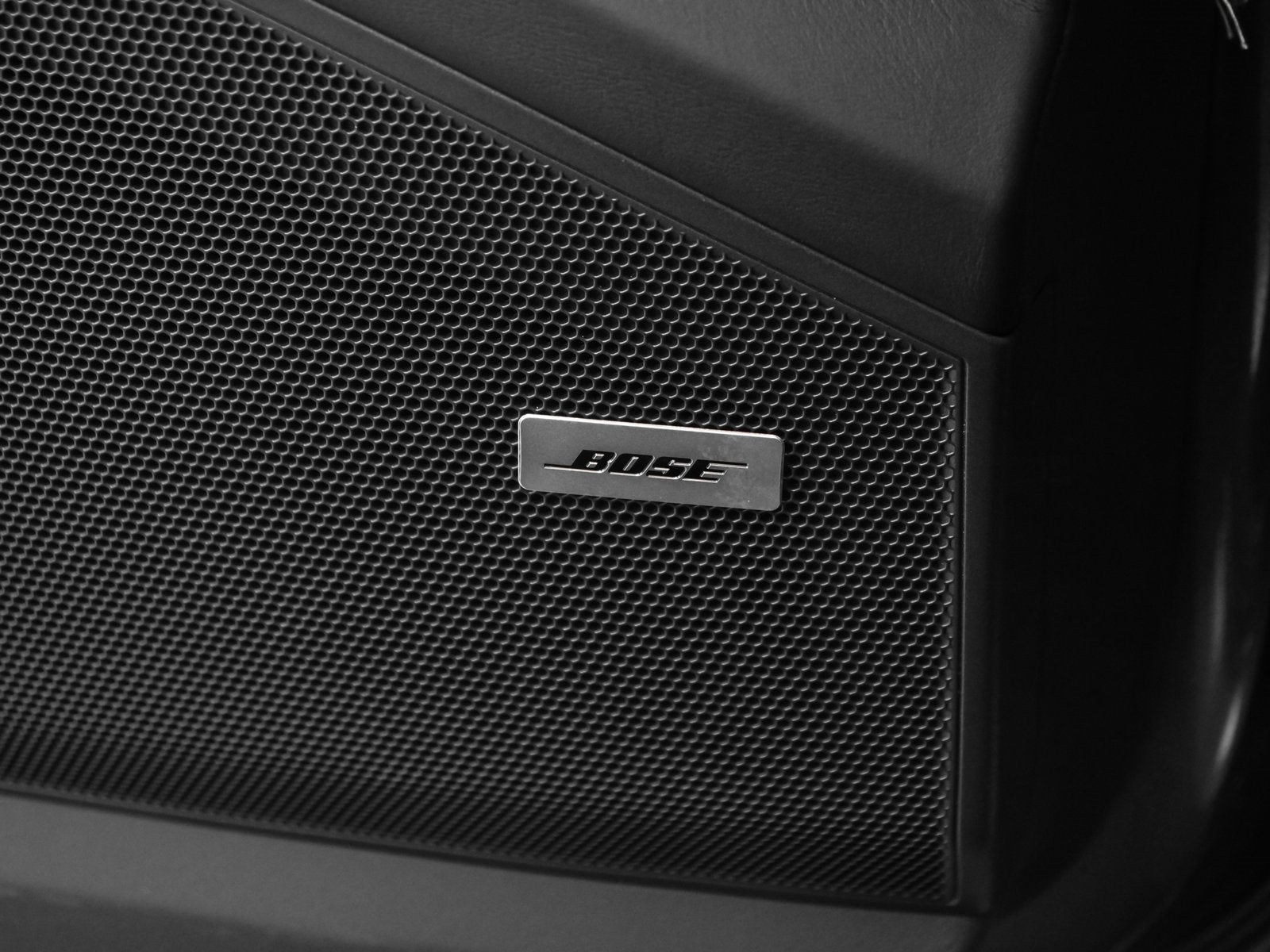 2025 Porsche Cayenne Base