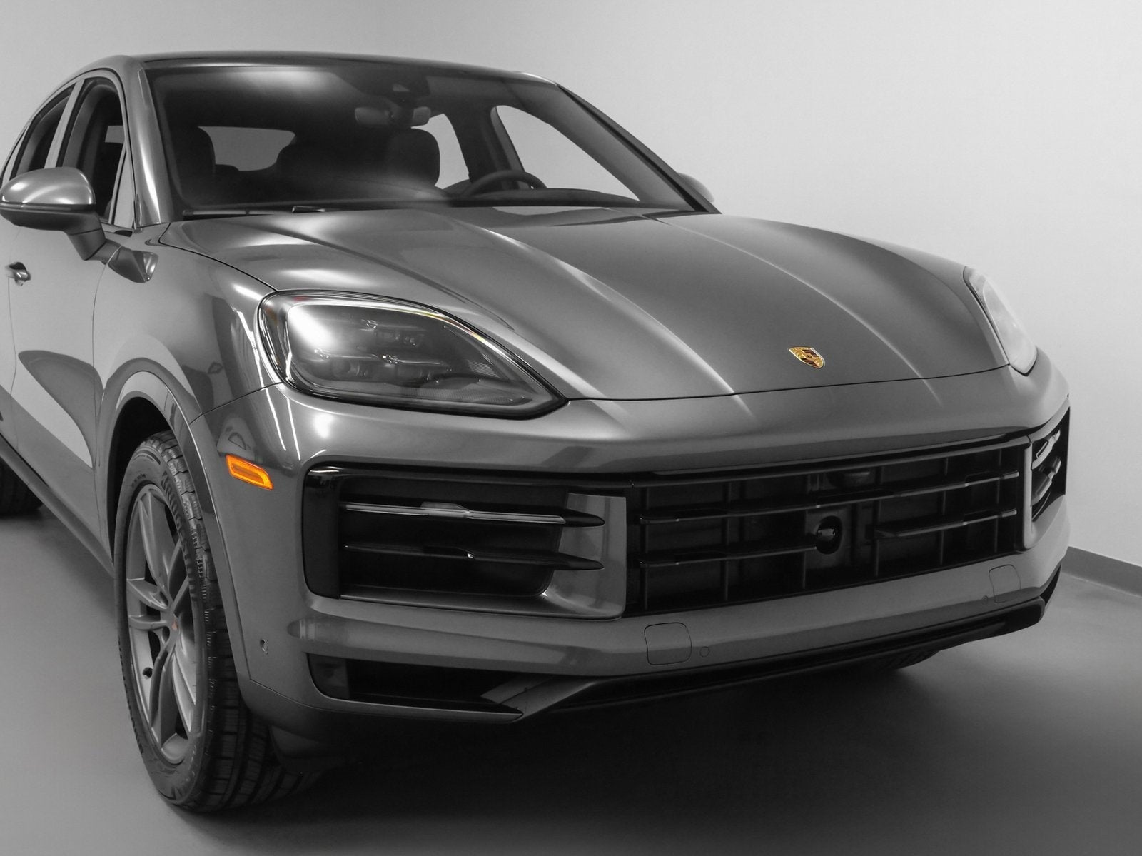 2025 Porsche Cayenne Base