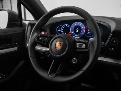 2025 Porsche Cayenne Base