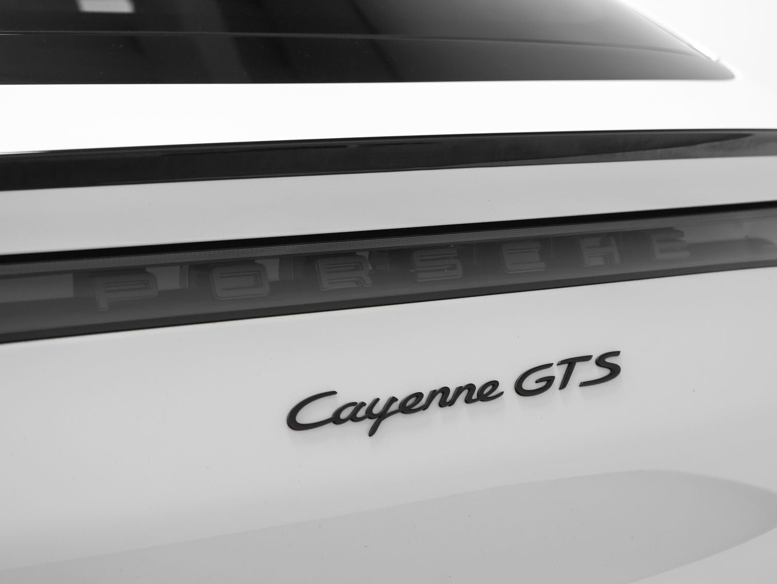 2023 Porsche Cayenne GTS