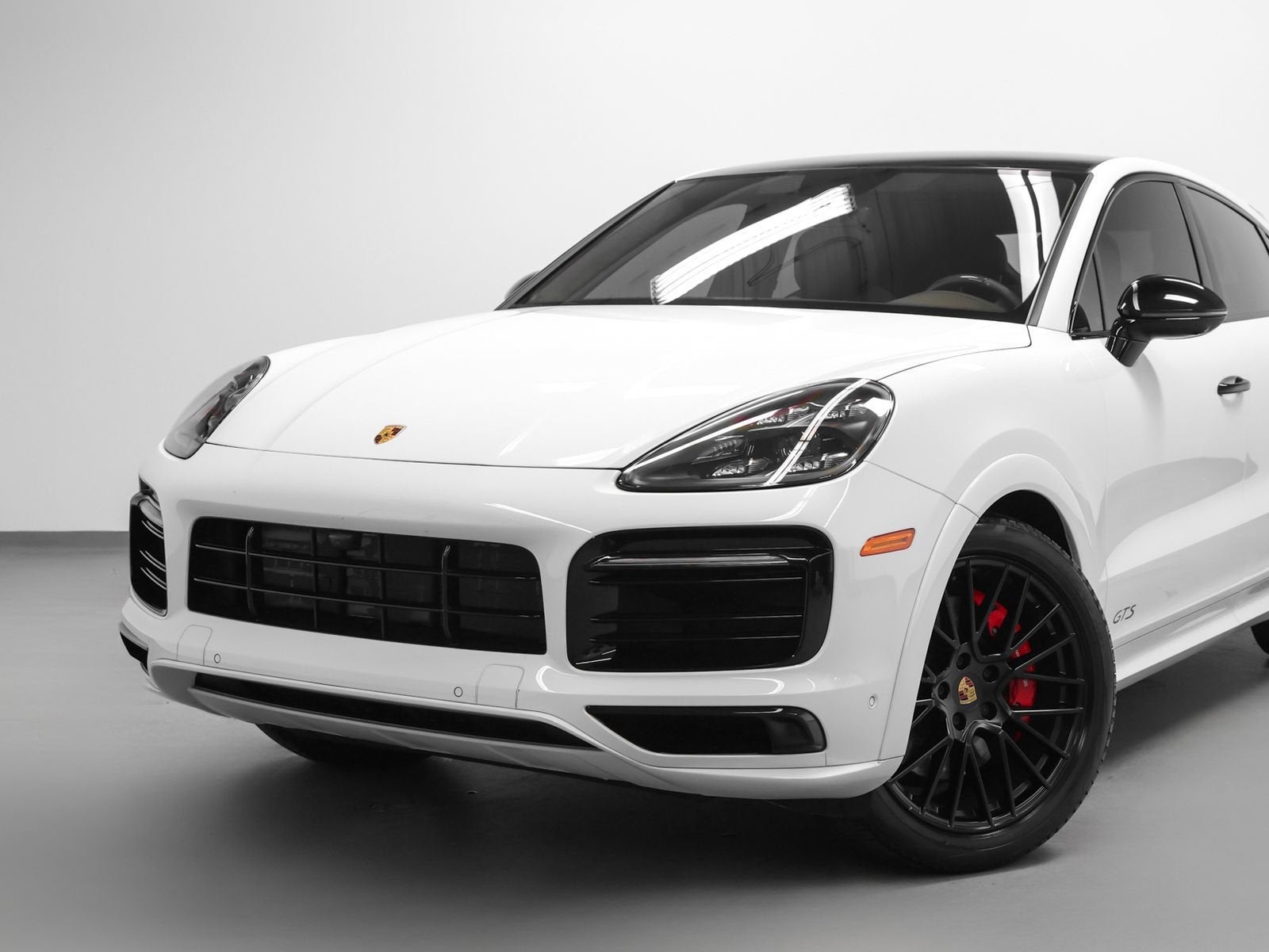 2023 Porsche Cayenne GTS