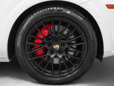 2023 Porsche Cayenne GTS