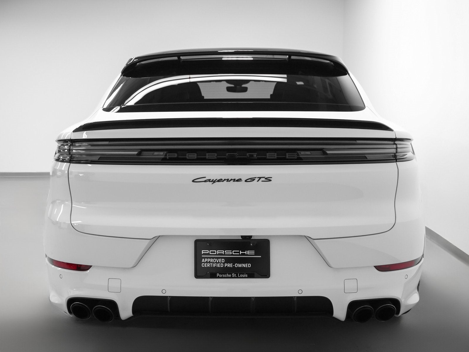2025 Porsche Cayenne GTS