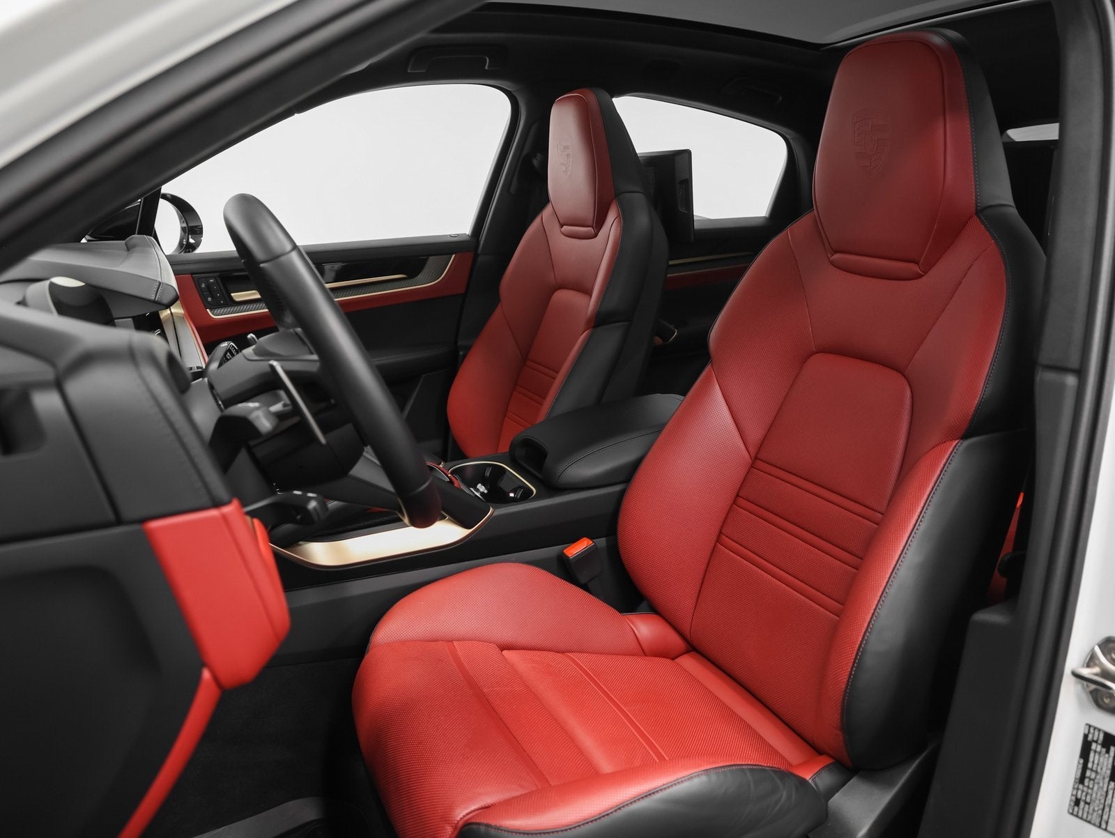 2025 Porsche Cayenne GTS