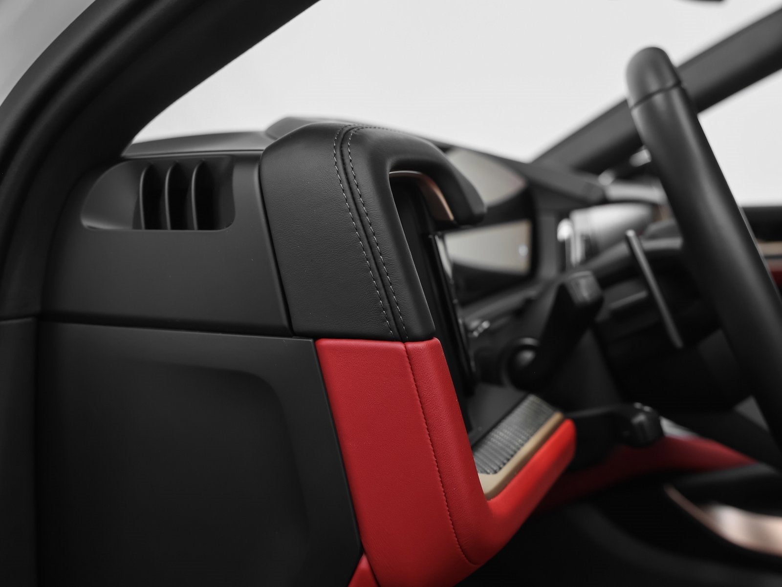 2025 Porsche Cayenne GTS