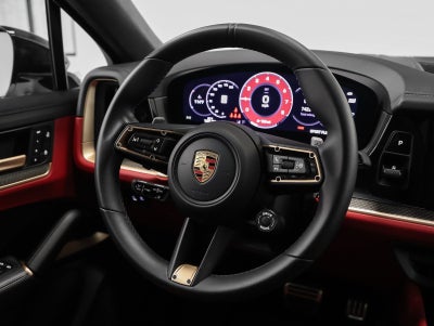 2025 Porsche Cayenne GTS