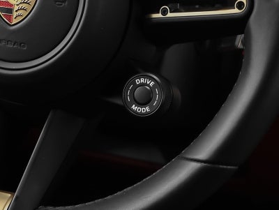 2025 Porsche Cayenne GTS