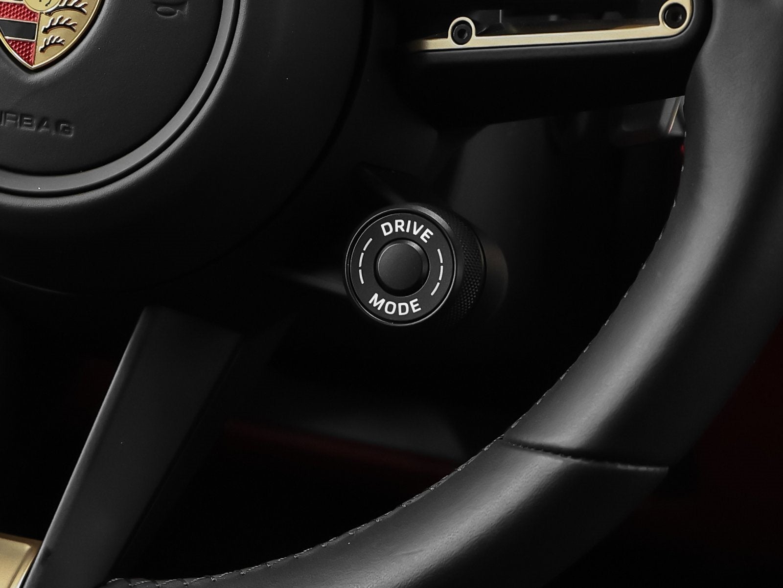 2025 Porsche Cayenne GTS