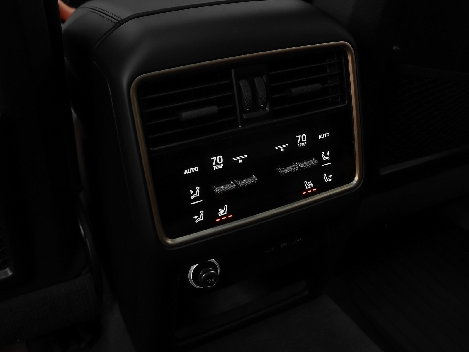 2025 Porsche Cayenne GTS