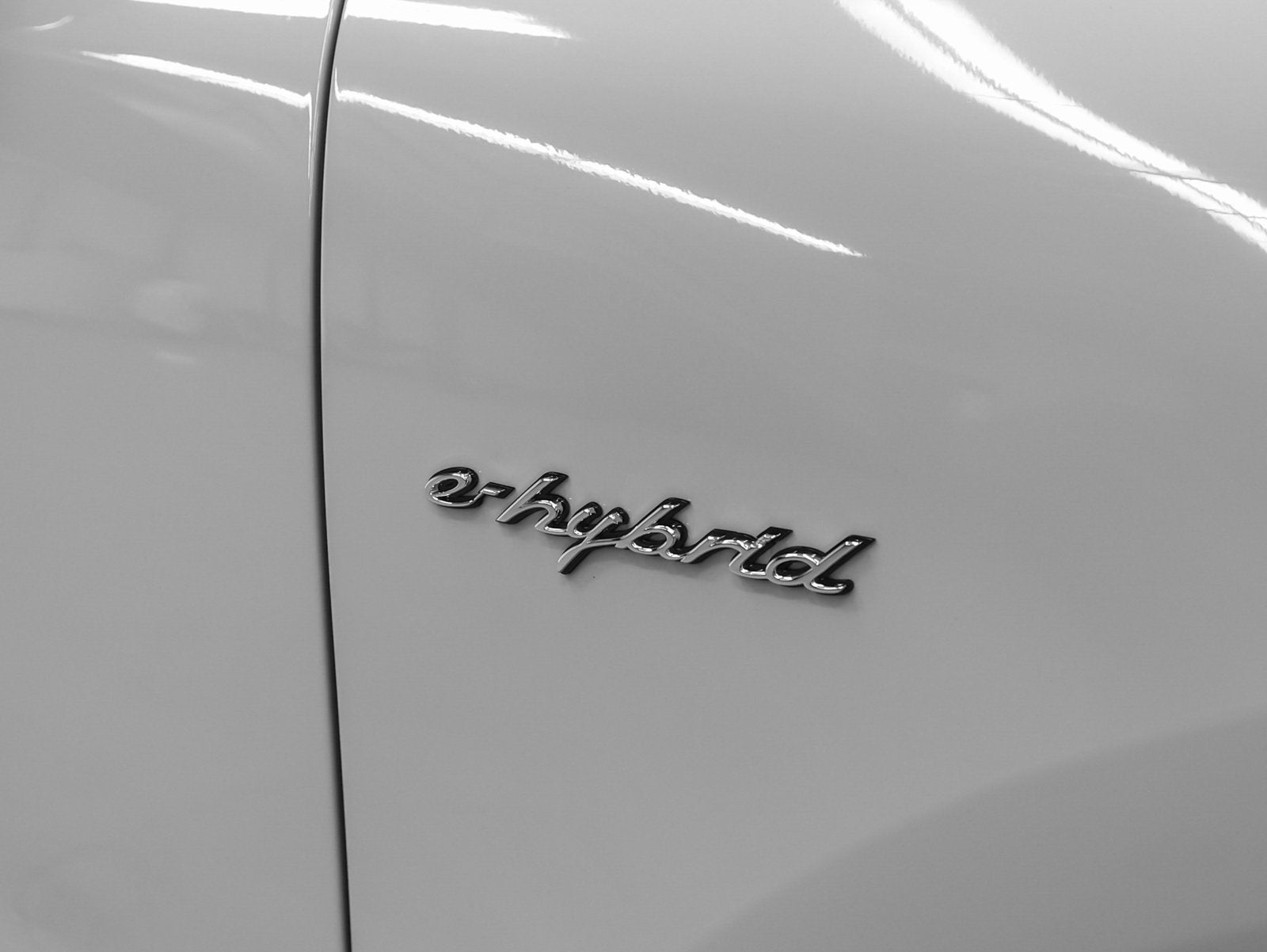 2022 Porsche Cayenne Turbo S E-Hybrid