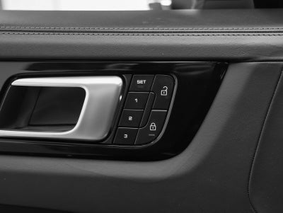 2022 Porsche Cayenne Turbo S E-Hybrid