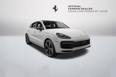 2022 Porsche Cayenne Turbo S E-Hybrid