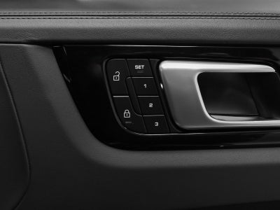 2022 Porsche Cayenne Turbo S E-Hybrid