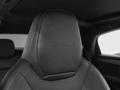 2022 Porsche Cayenne Turbo S E-Hybrid