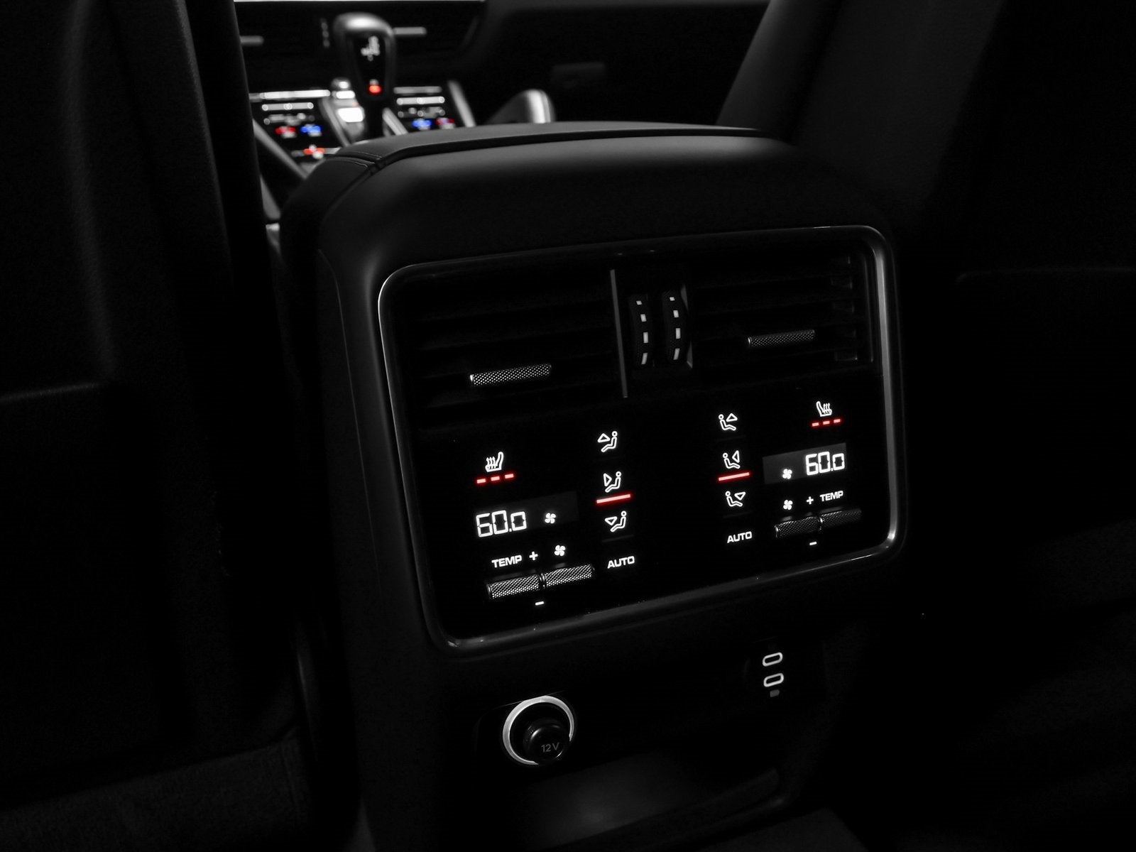 2022 Porsche Cayenne Turbo S E-Hybrid