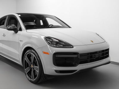 2022 Porsche Cayenne Turbo S E-Hybrid
