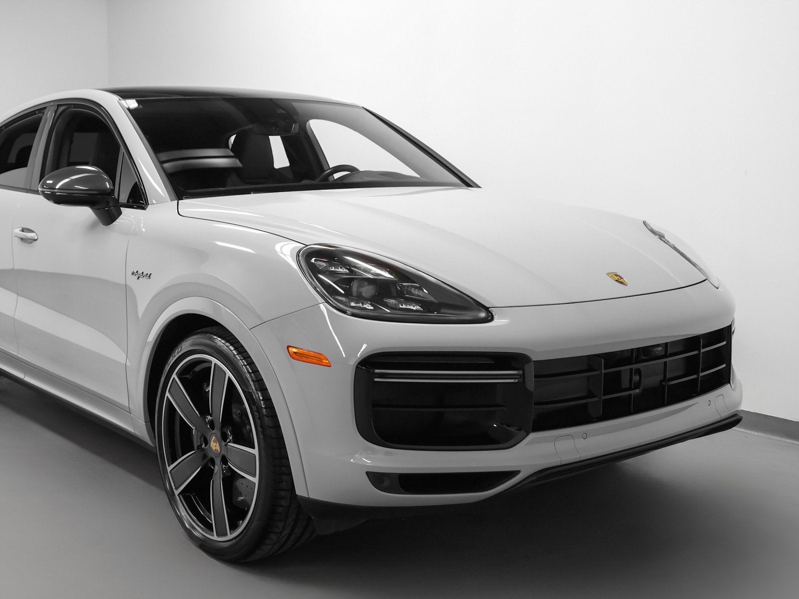2022 Porsche Cayenne Turbo S E-Hybrid