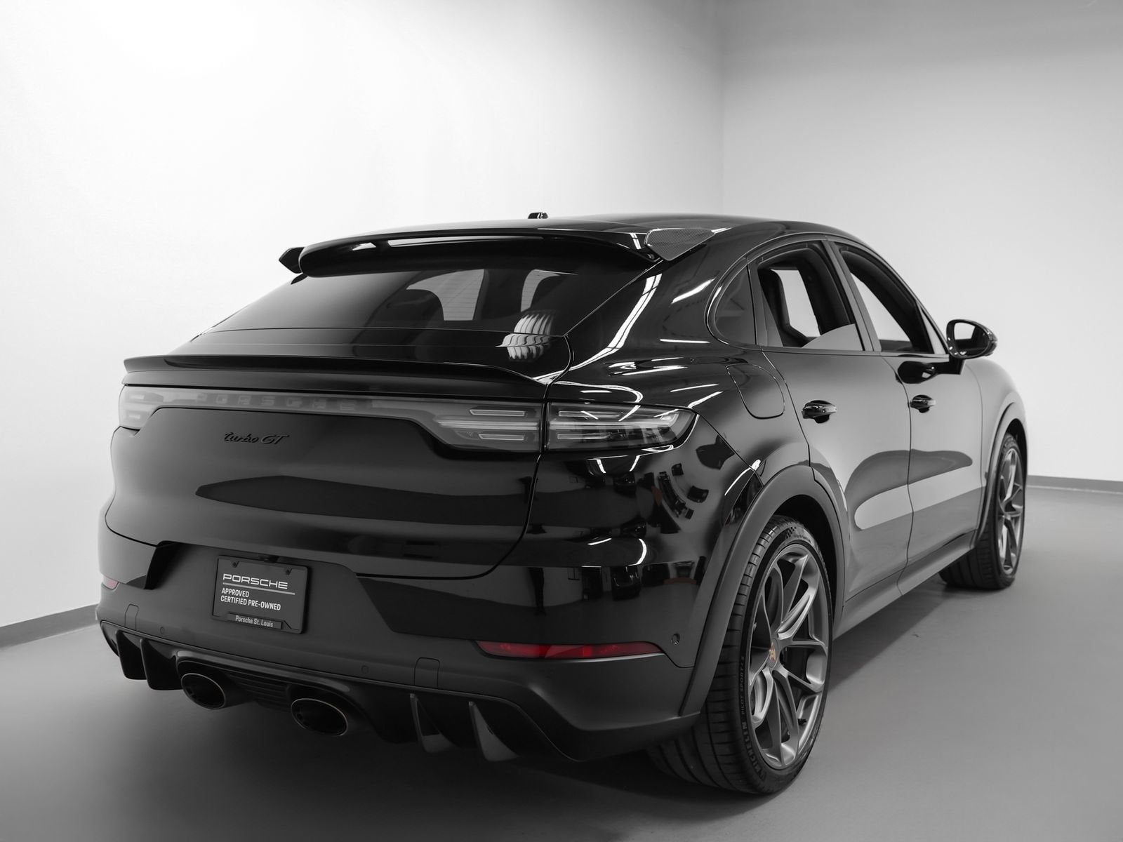 2022 Porsche Cayenne Turbo GT