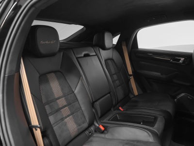 2022 Porsche Cayenne Turbo GT