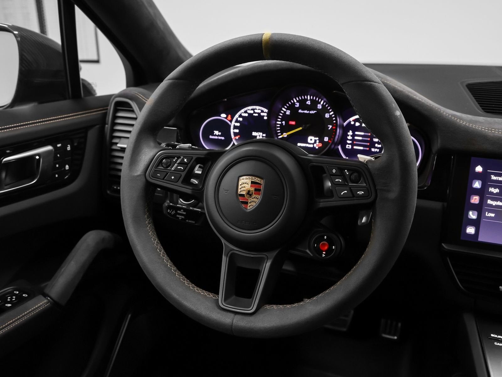 2022 Porsche Cayenne Turbo GT