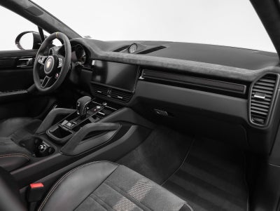 2022 Porsche Cayenne Turbo GT