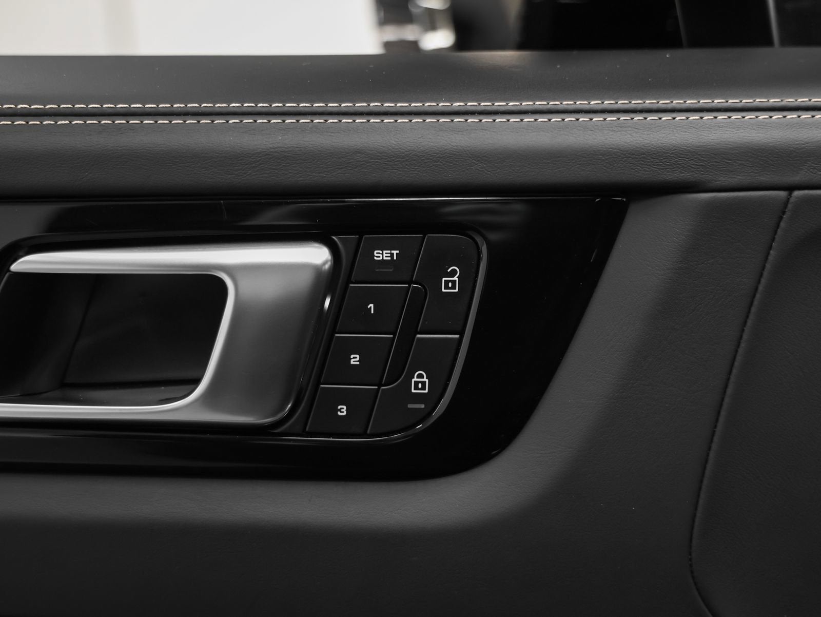 2022 Porsche Cayenne Turbo GT