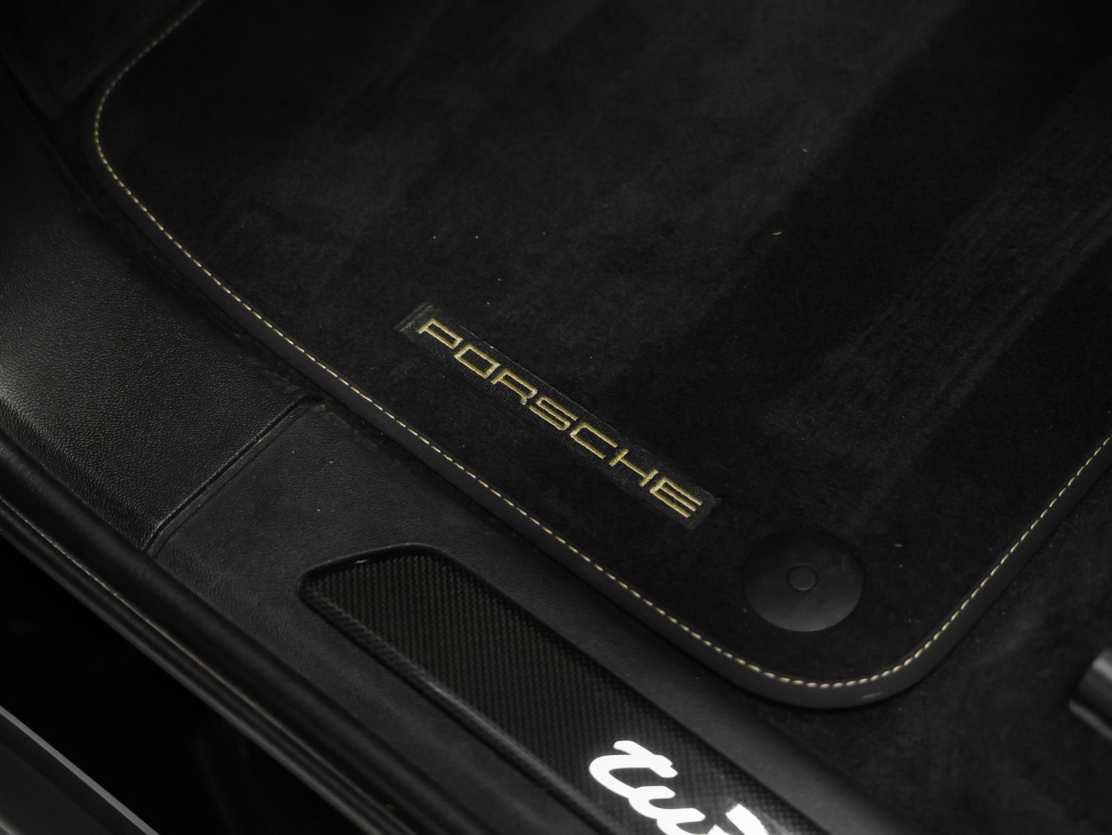 2022 Porsche Cayenne Turbo GT