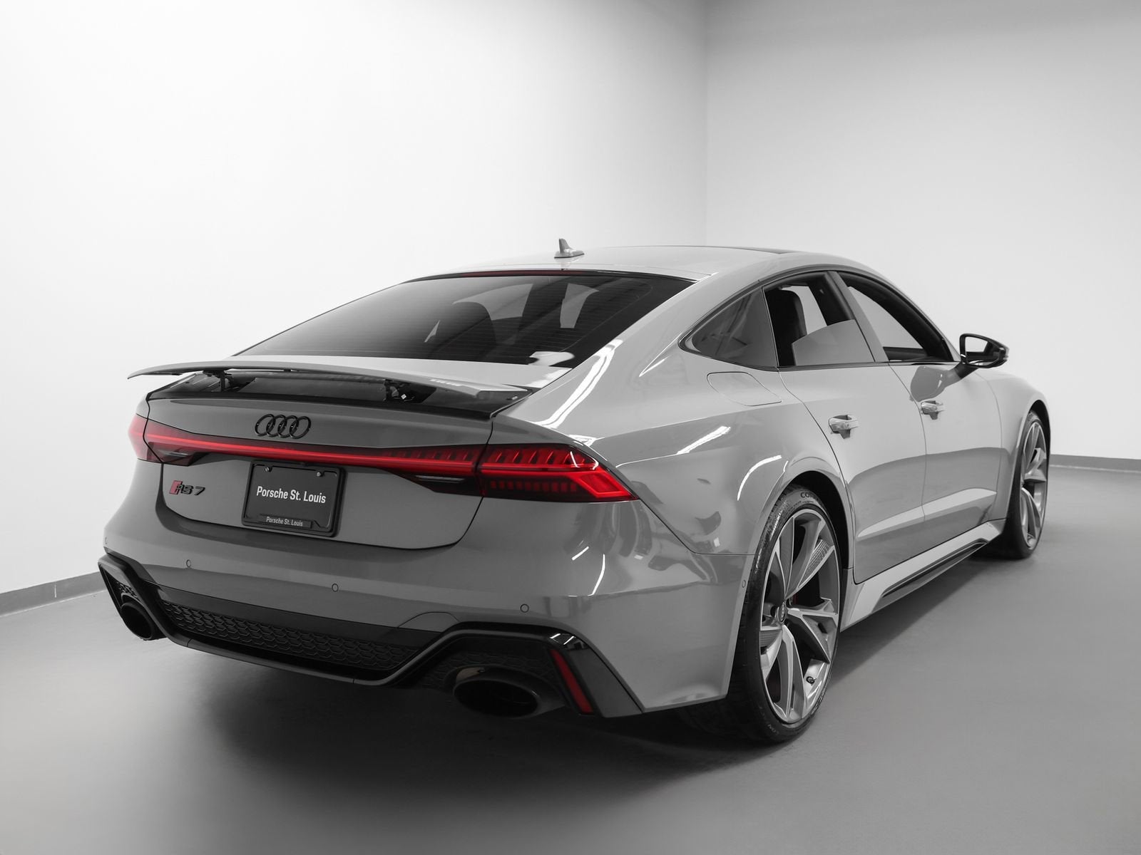 2021 Audi RS 7 4.0T