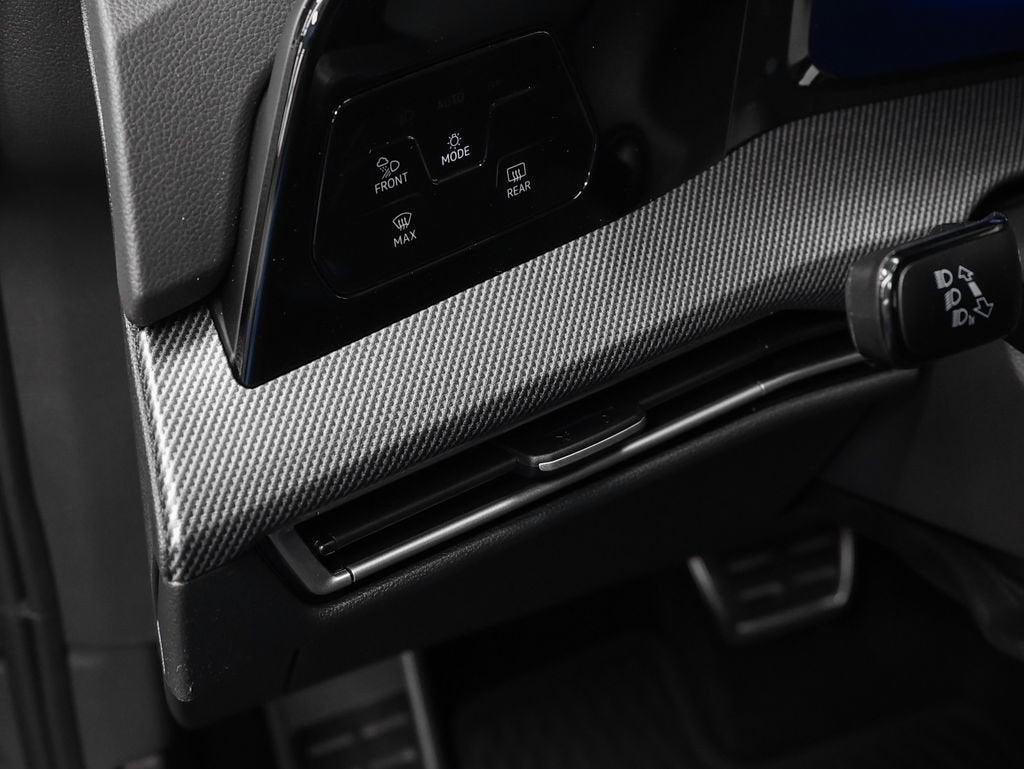 2026 Volkswagen Golf R 2.0T