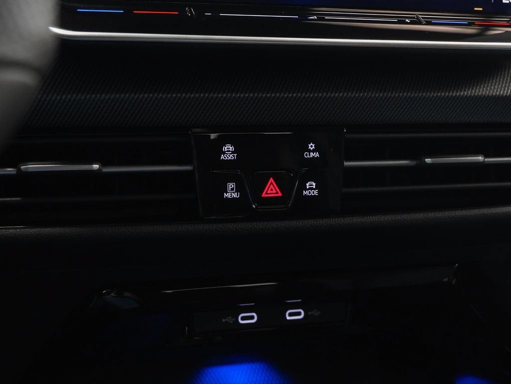 2026 Volkswagen Golf R 2.0T