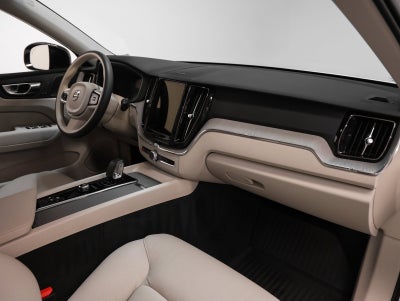 2025 Volvo XC60 Plus